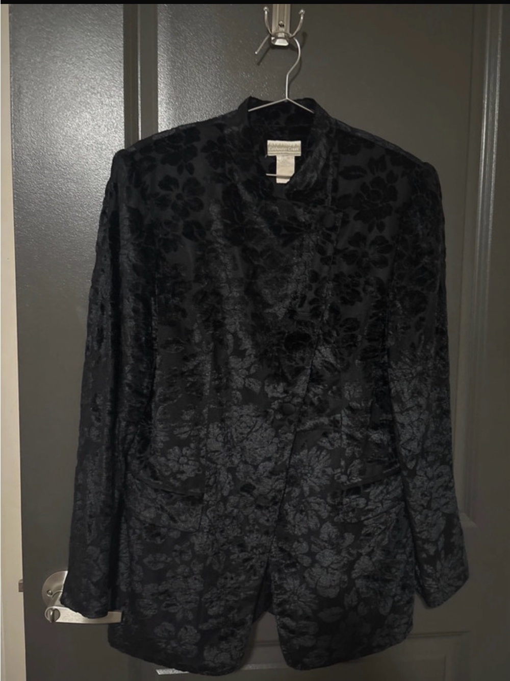 Coldwater Creek Black Floral Velvet Blazer